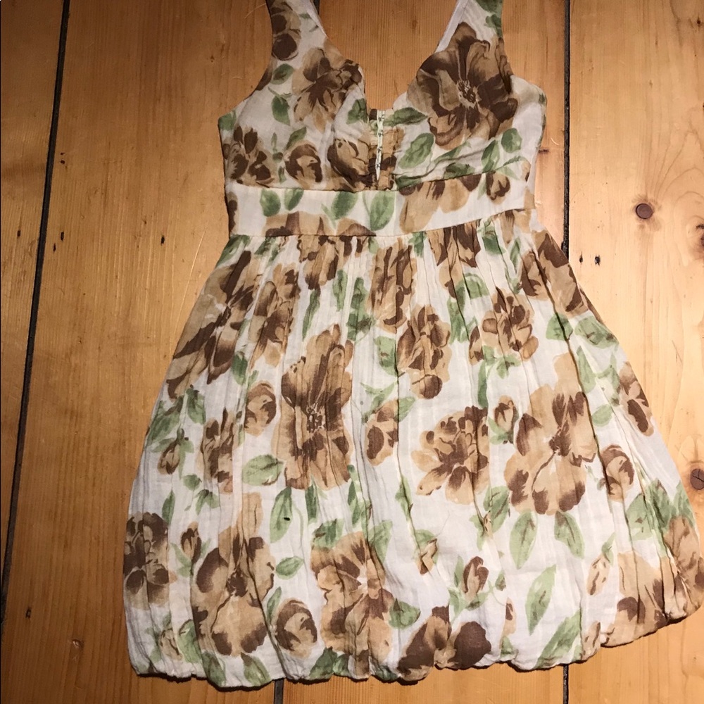 Cute dress